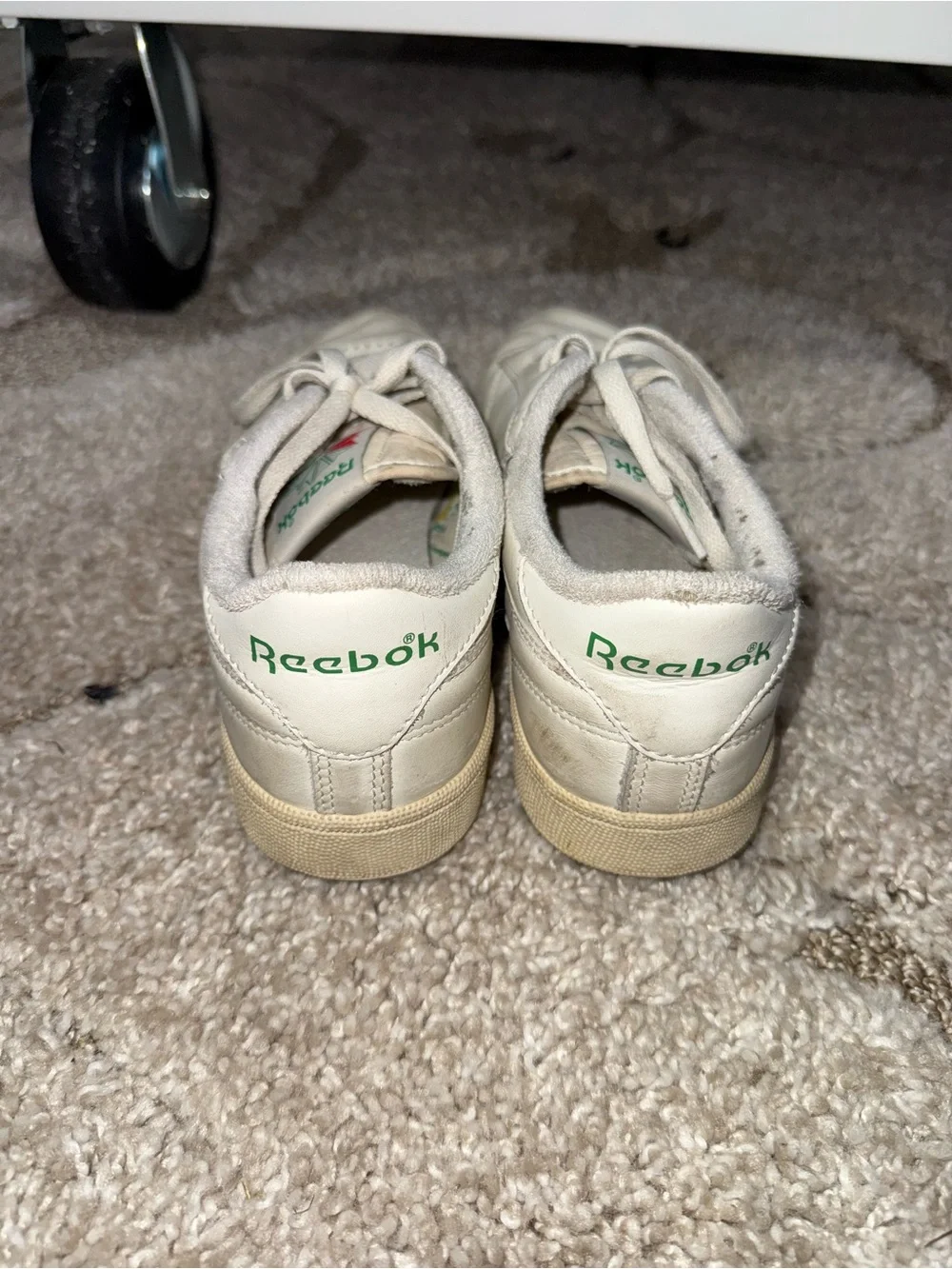 Reebok Off-White Leather Low-Top Sneakers with Green Logo